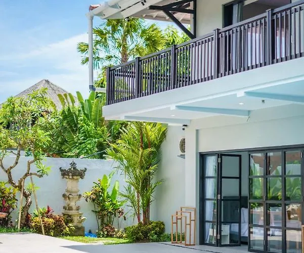 Villa Okenada - Modern 5-bedroom Pool In Berawa!